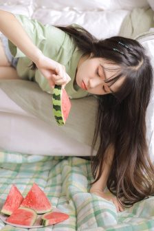 正在播放女学生bd高清